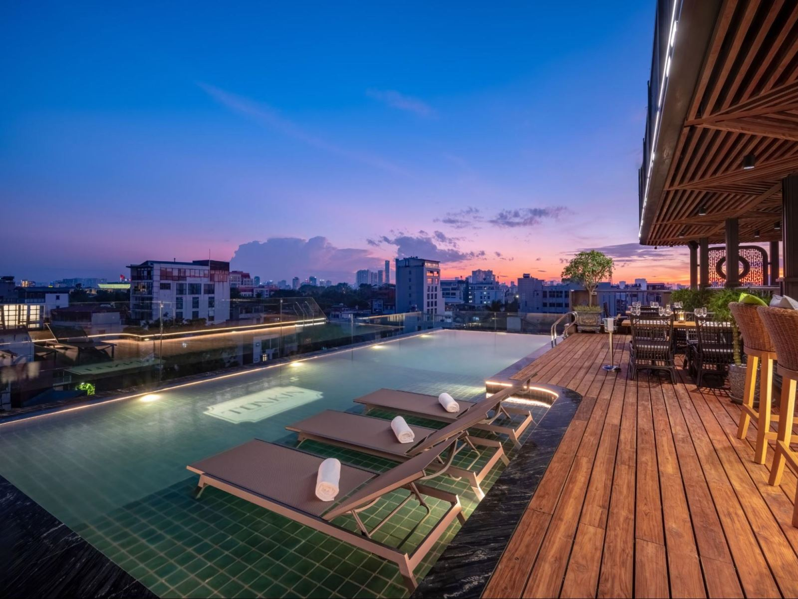 Where to stay near Hoan Kiem Lake