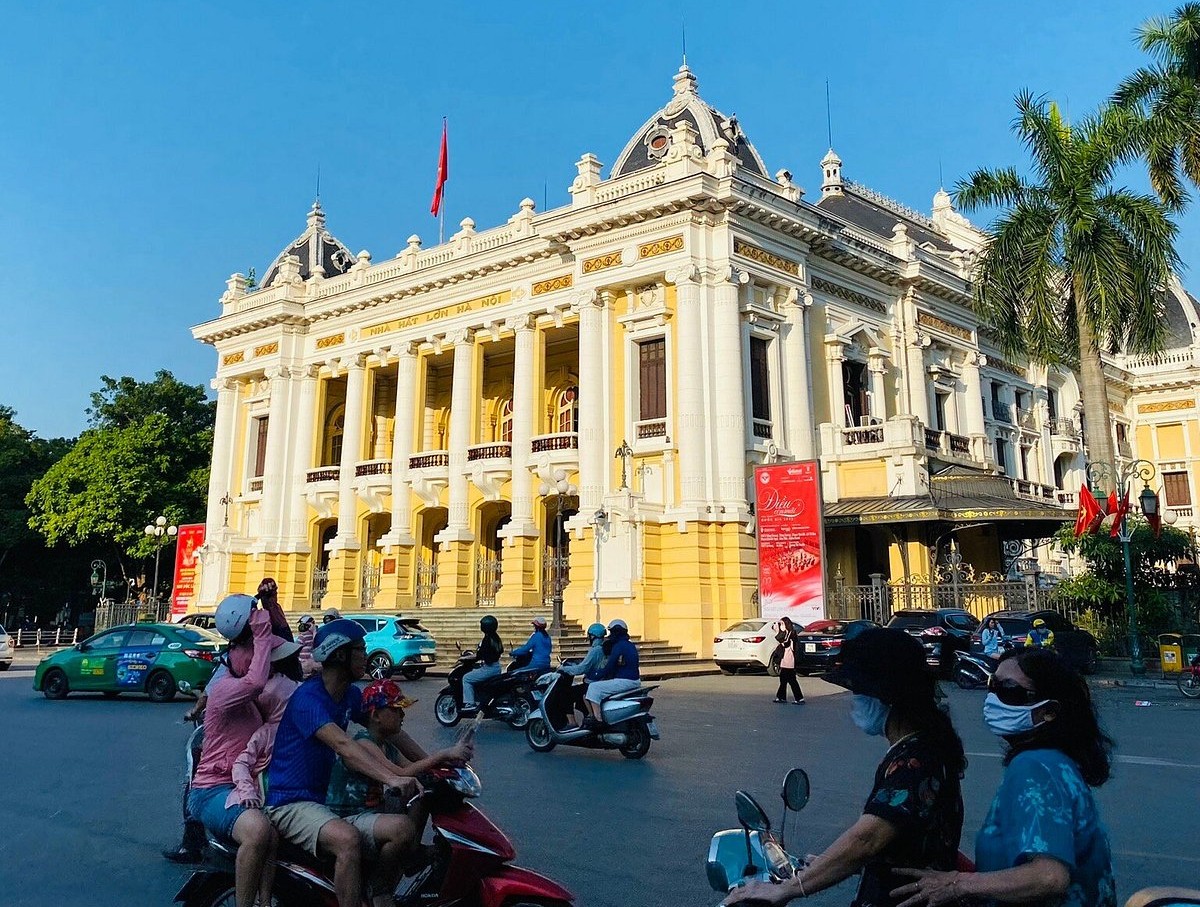 Visit Hanoi French Quarter 