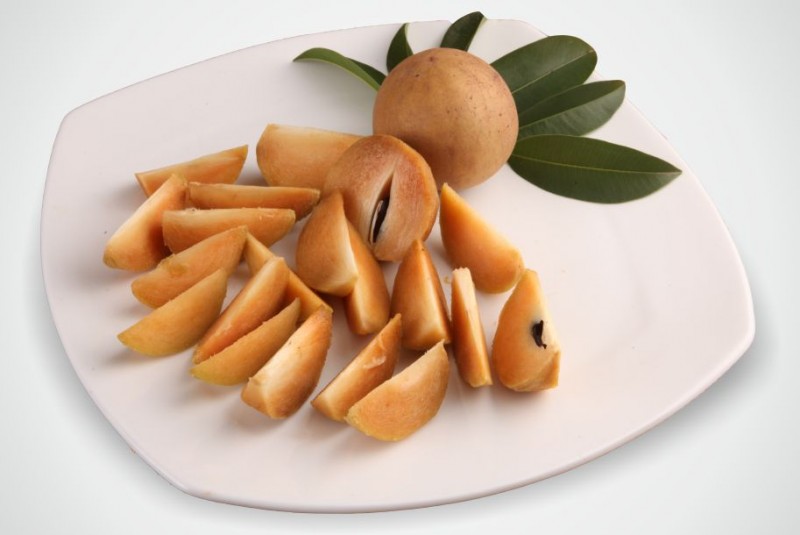 Hồng xiêm Xuân Đỉnh có vị ngọt lịm - đặc sản Hà Nội khi vào thu (Nguồn: bazantravel)