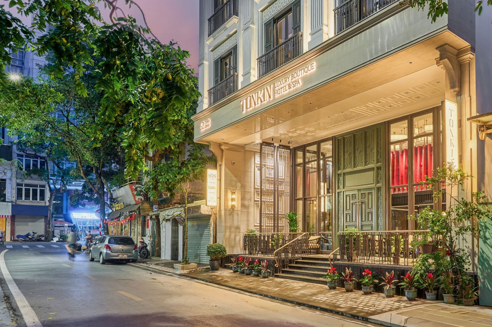 Choose Tonkin Boutique Hotel & Spa as your stay