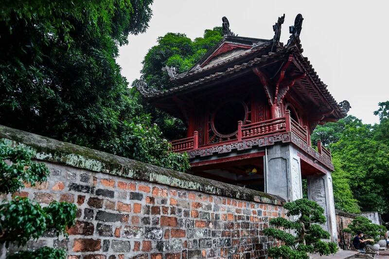 Văn Miếu Quốc Tử Giám - Biểu tượng cho giáo dục Việt Nam